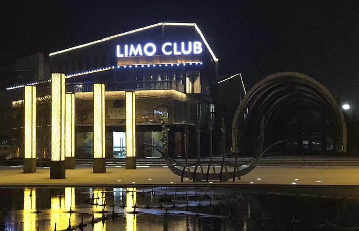 Hubei Ocean World LIMO CLUB